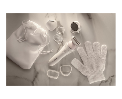 Series 8000 Wet & Dry Electric Ladies Shaver with 8 Accessories