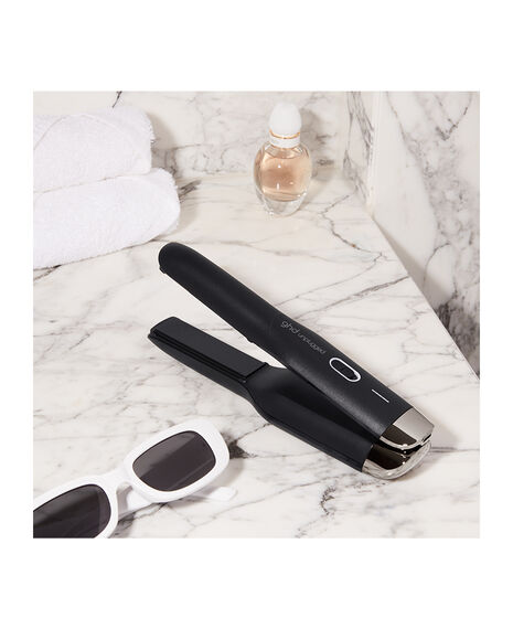 unplugged cordless hair straightener