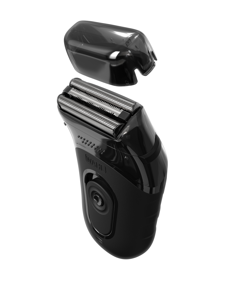 Travel outlet electric shaver