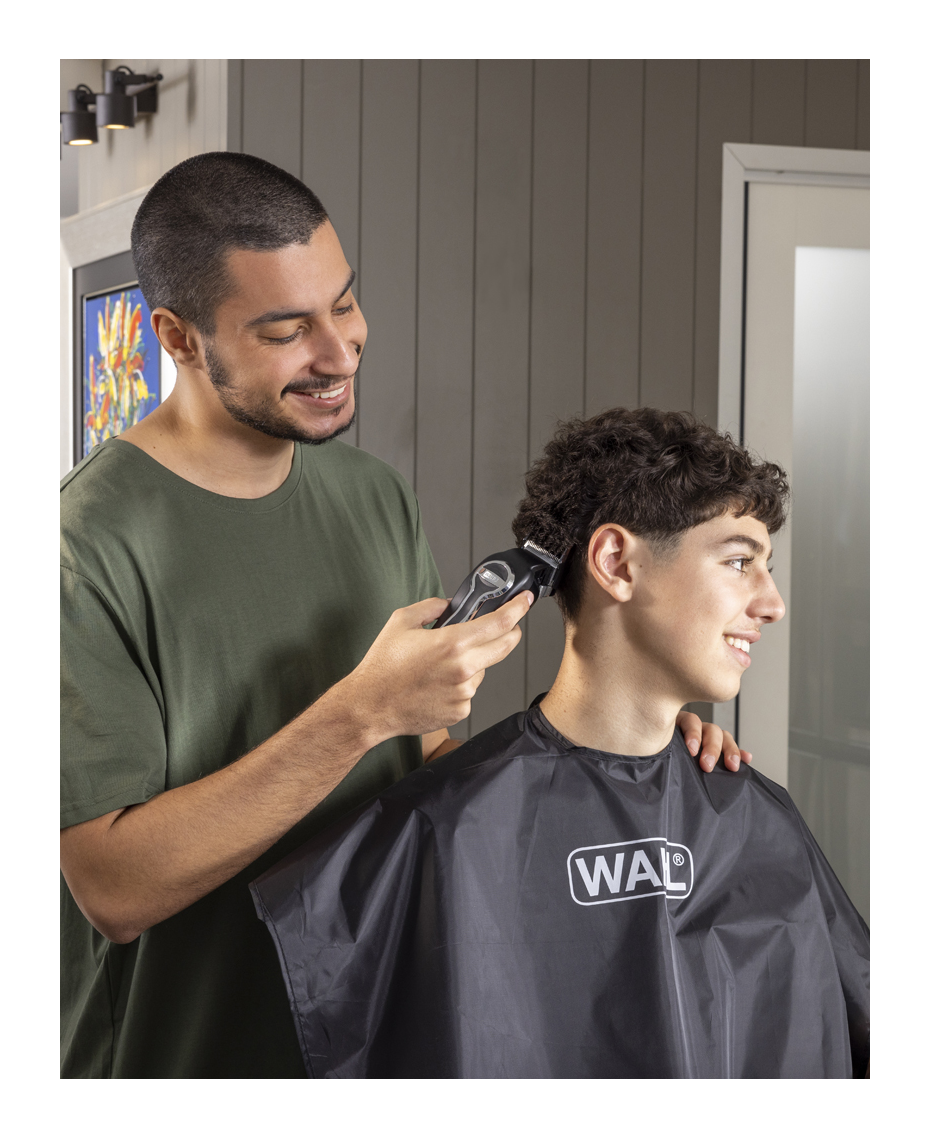 Barber hair store cutting machine