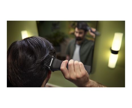 Multigroom Series 7000 15-in-1 Trimmer