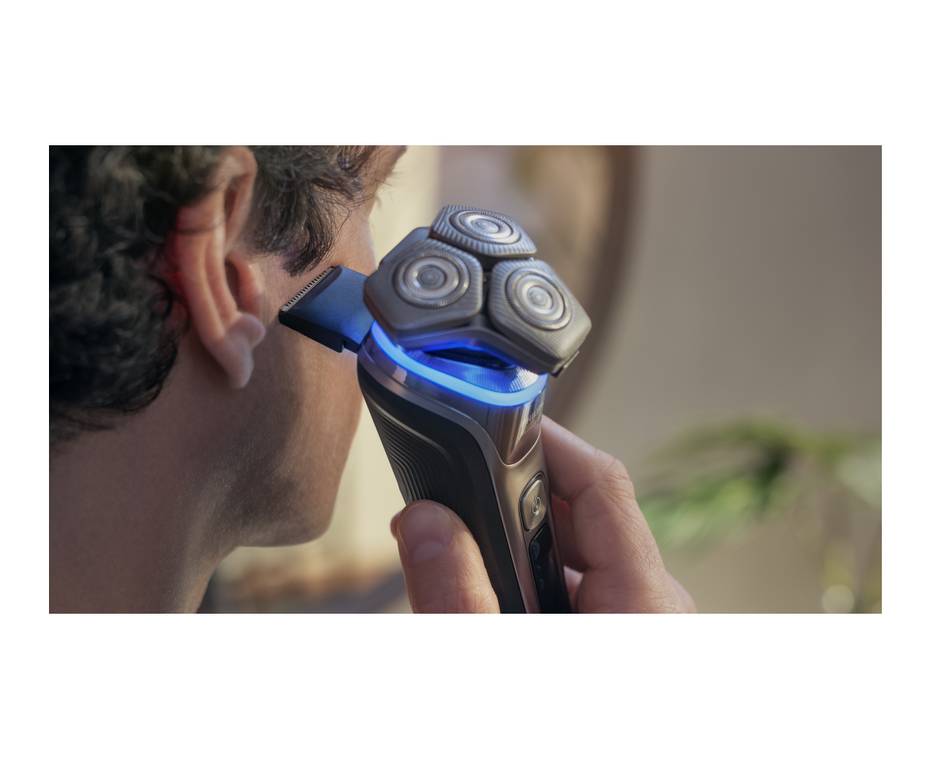 Philips Series 9000 SkinIQ Shaver Shaver Shop